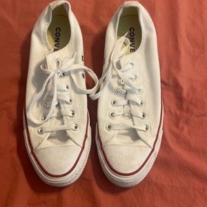 Converse All Stars low tops